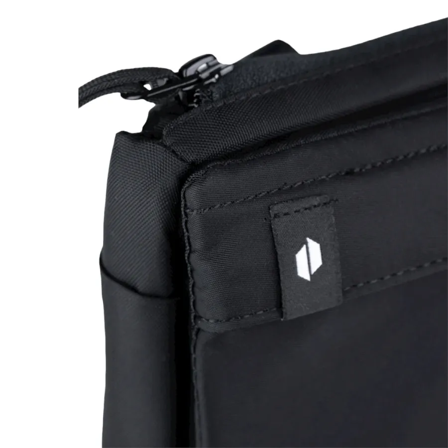 Puffco Proxy - Travel Bag - Onyx Puffco Proxy - Travel Bag - Onyx