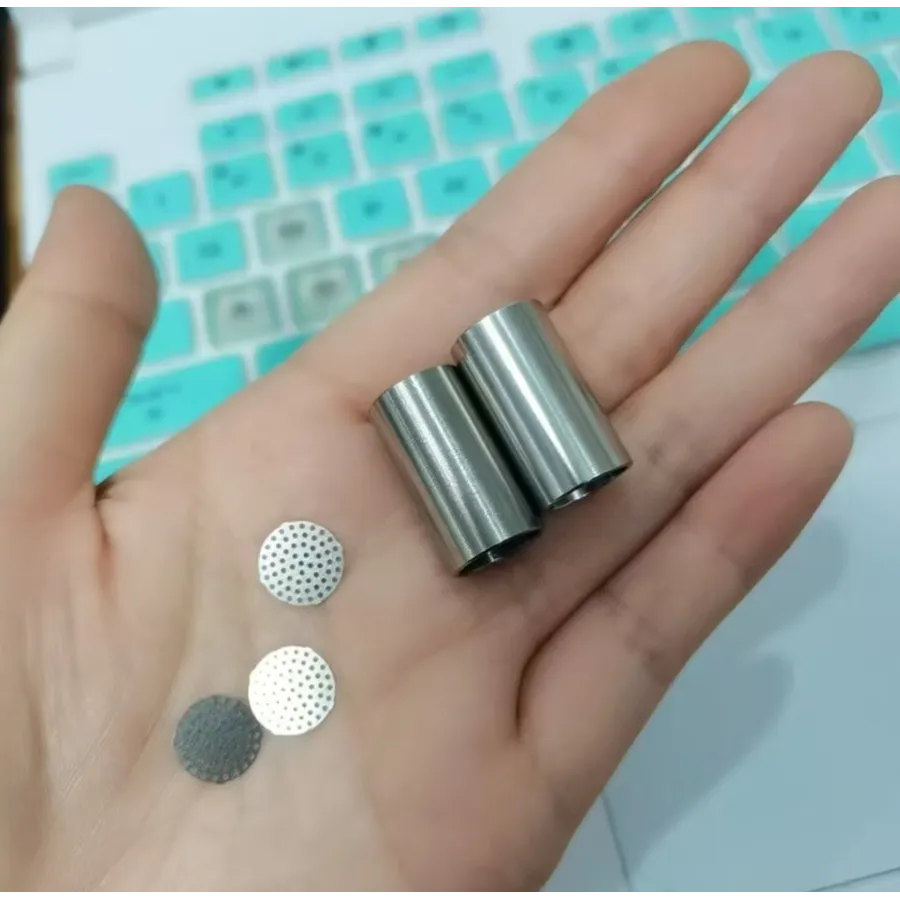 XLUX ROFFU X HERO LIMITED EDITION Titankammer + Titansieb