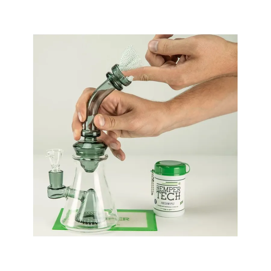 HEMPER Tech - Chusteczki nasączone alkoholem do czyszczenia