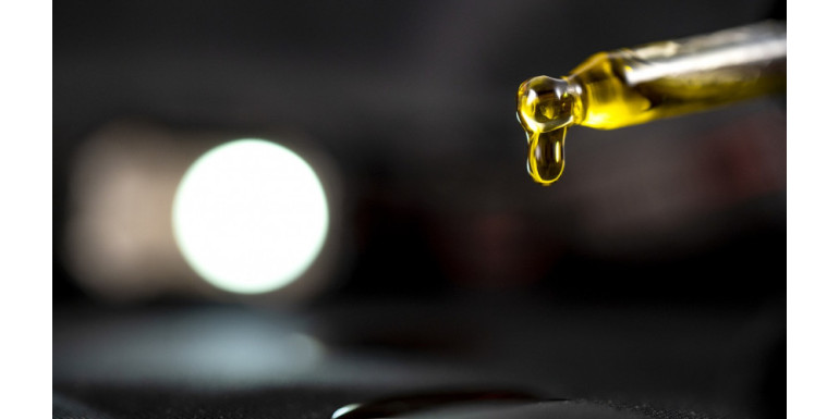 Jak stosować olejek konopny? Dawkowanie olejku CBD